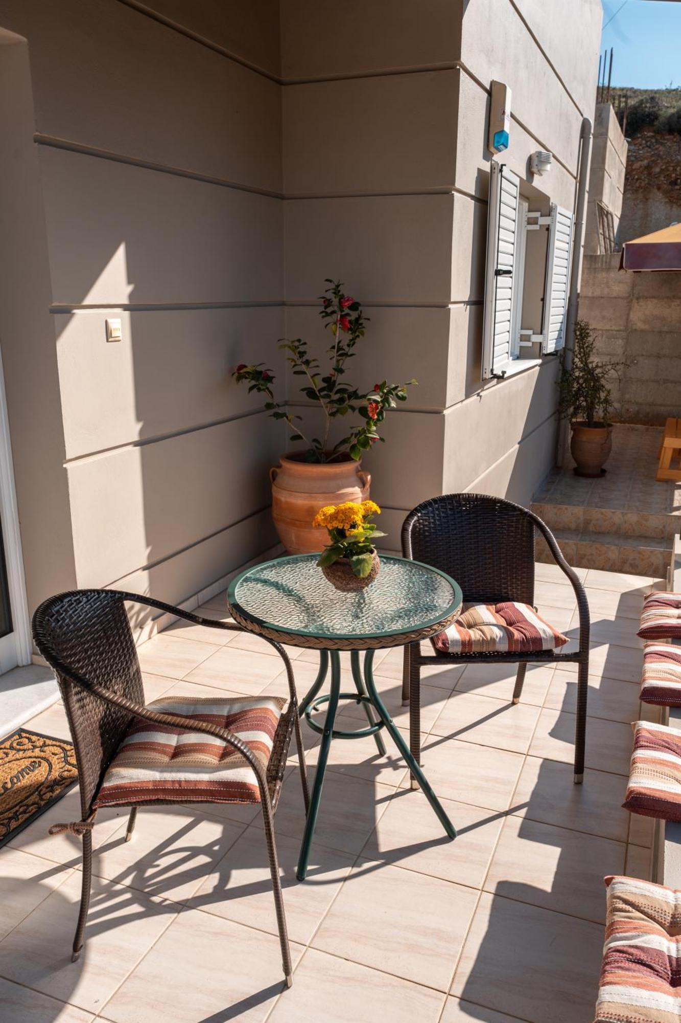 Niki'S House Villa Gournes Gouvon ภายนอก รูปภาพ